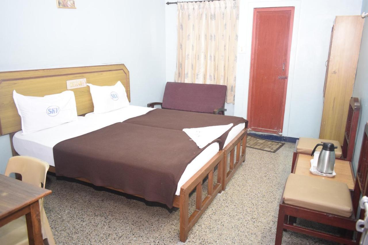 Hotel Sri Krishna 3*